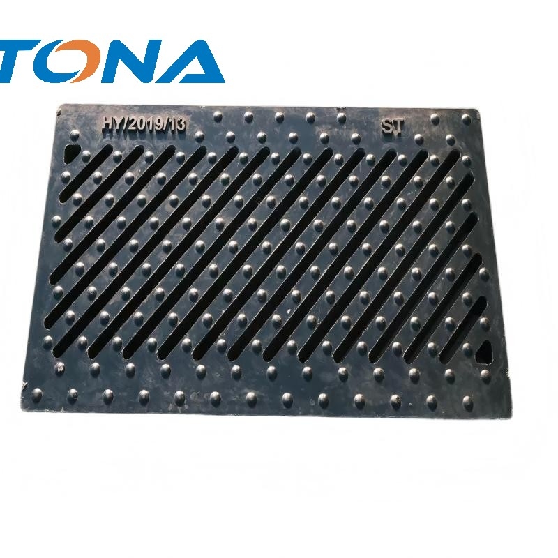 Square manhole cover (1)